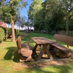  Spielplatz in Hatzte