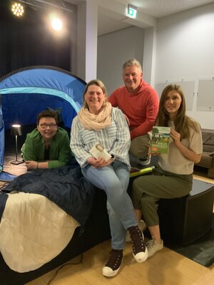 Team Bibliothek und Autor Winkelmann (c) Bibliothek Zeven